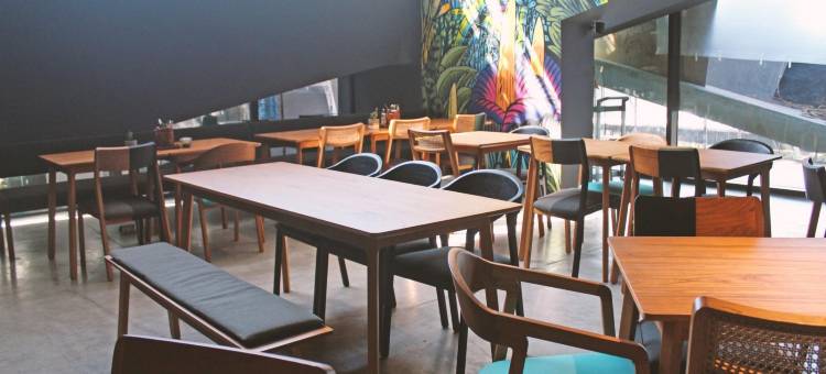 ARTOTEL加查马达三宝垄(Artotel Gajahmada Semarang)图片