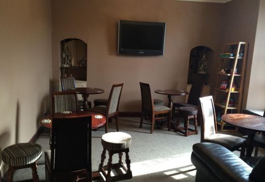 Macbeth Arms Hotel Overview