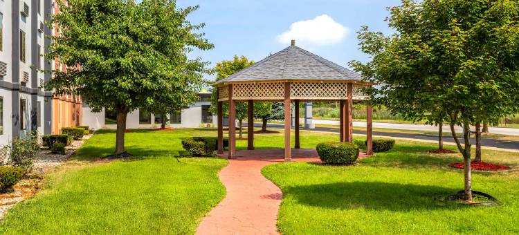 哈蒙德温德姆戴斯套房酒店(Days Inn and Suites by Wyndham Hammond, IN)图片