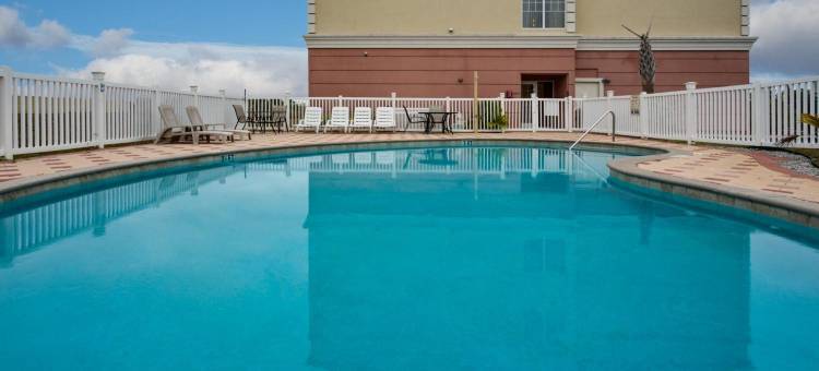 克雷斯特维尤丽怡酒店(Country Inn & Suites by Radisson, Crestview, FL)图片