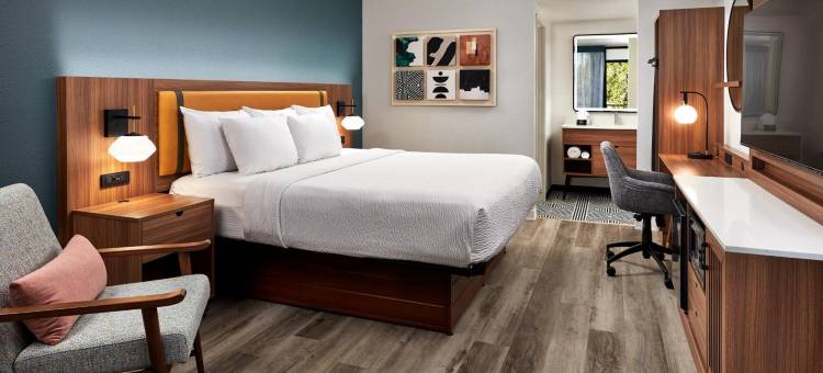 千橡市纽伯里公园拉昆塔温德姆套房酒店(La Quinta Inn & Suites by Wyndham Thousand Oaks-Newbury Park)图片