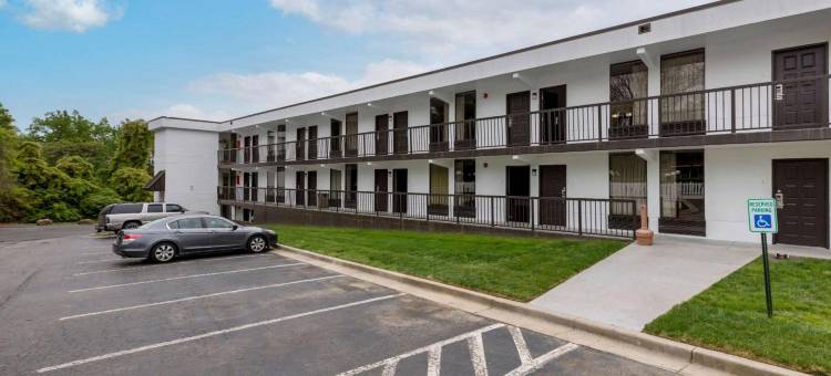 罗克斯伯勒南品质酒店(Quality Inn - Roxboro South)图片