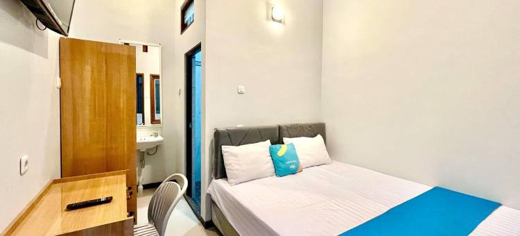 桑斯阿雅巴图酒店(Sans Arya Hotel Batu)图片