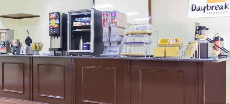 米利奇维尔戴斯酒店(Days Inn by Wyndham Milledgeville)图片