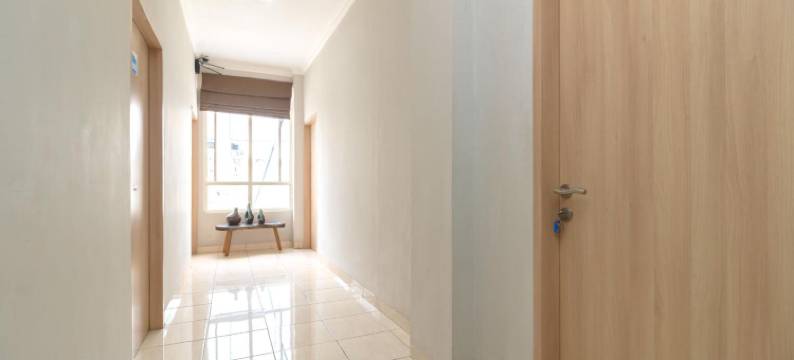 红多兹伊斯兰酒店@奇内瑞德珀克(RedDoorz Syariah @ Cinere Depok)图片