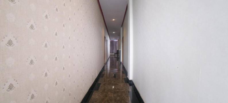 红多兹酒店-近哥伦打洛TVRI(RedDoorz Near Tvri Gorontalo)图片