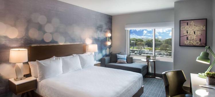 洛杉矶国际机场坎布里亚酒店(Cambria Hotel LAX)图片