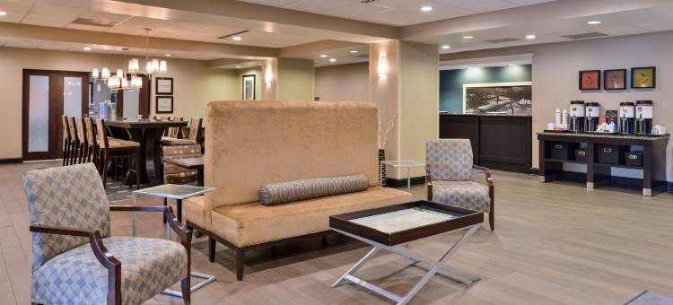 希尔顿欢朋酒店-科特兰德(Hampton Inn Cortland)图片