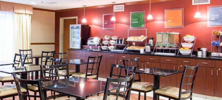 机场会议中心舒适套房酒店(Comfort Inn & Suites Airport Convention Center)图片