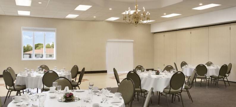 布里奇沃特温德姆戴斯酒店及会议中心(Days Inn by Wyndham Bridgewater Conference Center)图片