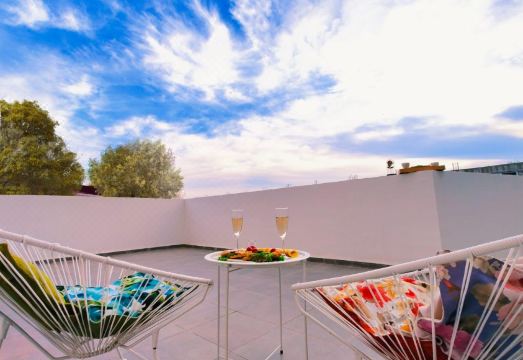 Antares Hotel Overview