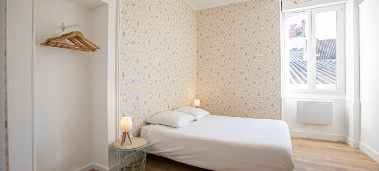 Audrey-Quartier Mairie-arènes Antiques-Clim图片