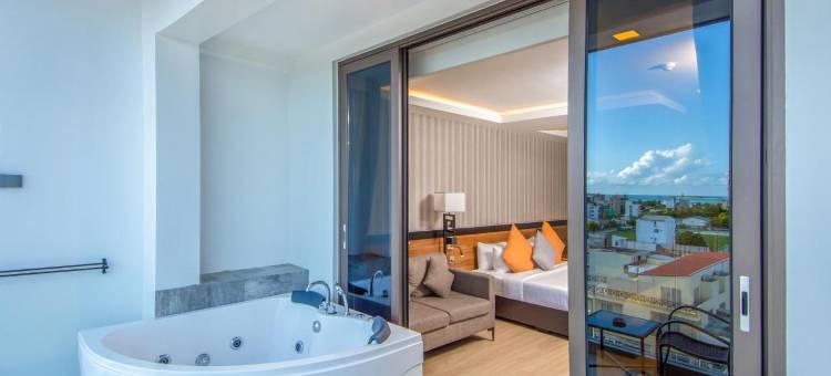 特里顿威望海景水疗酒店(Triton Prestige Seaview and Spa)图片