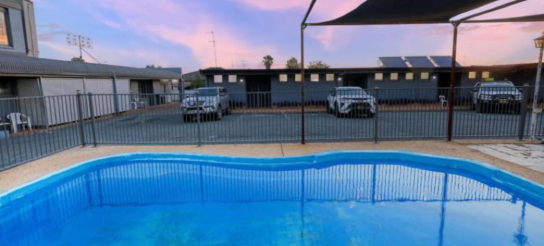 太空城汽车旅馆(Moonraker Motor Inn)图片