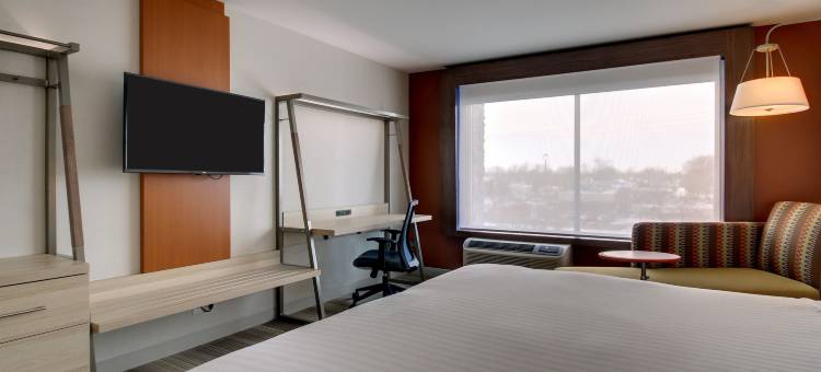 Holiday Inn Express & Suites Galesburg图片