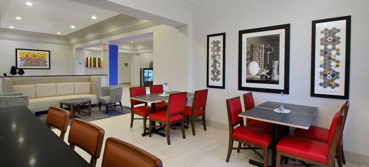 布恩维尔智选假日酒店(Holiday Inn Express Boonville)图片