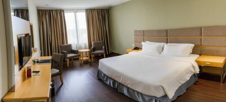 诗里阿曼酒店(Seri Simanggang Hotel)图片