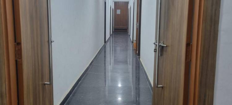 Fabhotel 银河格雷诺庆典(FabHotel Galaxy Greno Celebration)图片