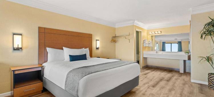 Travelodge by Wyndham圣克莱门特海滩酒店(Travelodge by Wyndham San Clemente Beach)图片