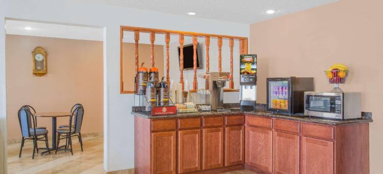 温尼马卡速8酒店(Super 8 by Wyndham Winnemucca NV)图片