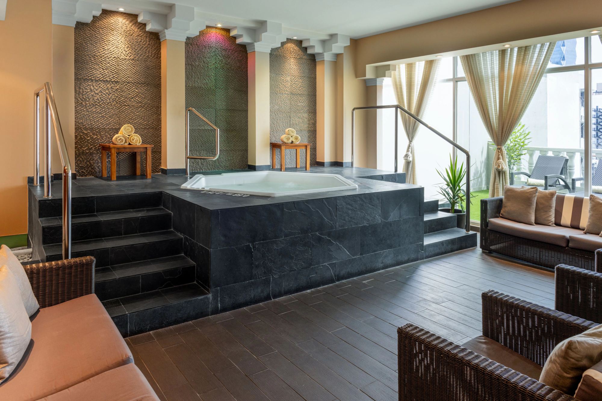 Le Méridien Panama Over view