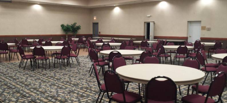 格兰德斯泰酒店及套房黑斯廷斯(GrandStay Hotel & Suites Hastings)图片