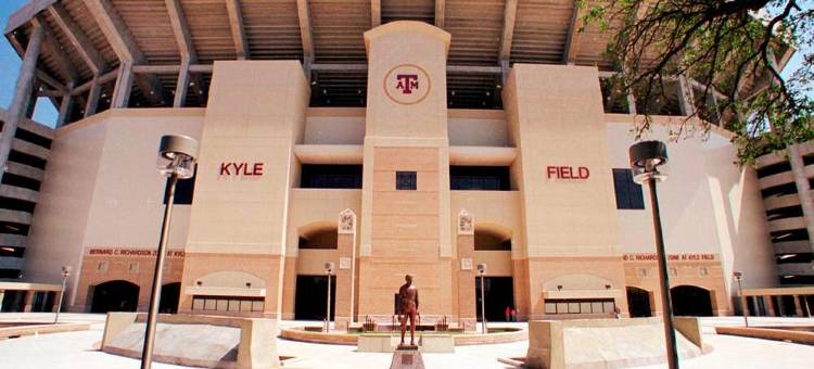 布赖恩克利奇站万怡酒店(Courtyard Bryan College Station)图片