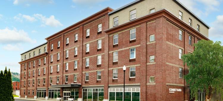 基恩市中心万怡酒店(Courtyard Keene Downtown)图片