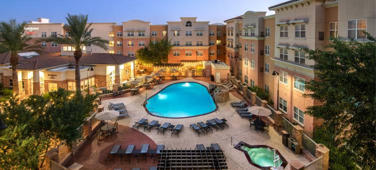 凤凰城格兰岱尔体育娱乐区万豪SpringHill酒店(SpringHill Suites Phoenix Glendale Sports & Entertainment District)图片