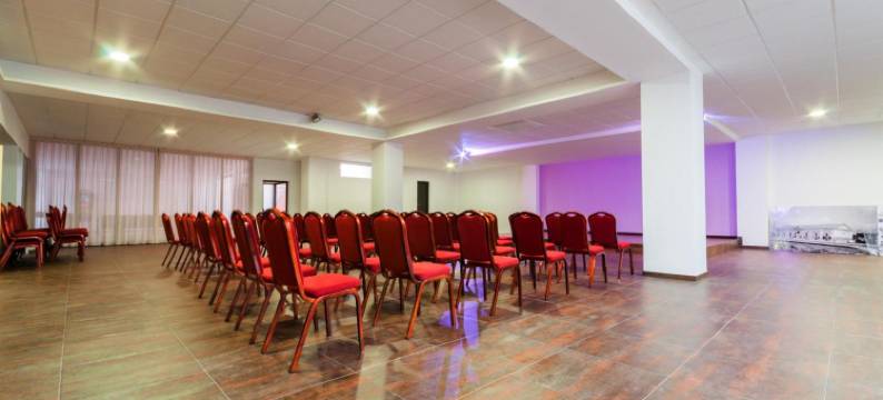 丰塔纳广场酒店(Hotel Fontana Plaza)图片