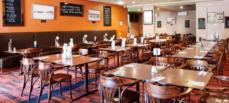 上罗斯酒店(Upper Ross Hotel)图片