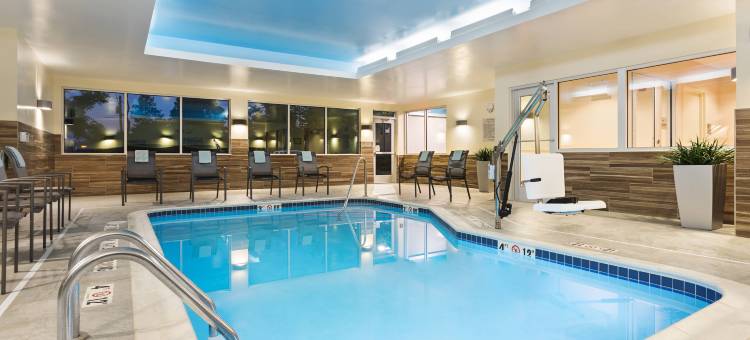 贝尔弗农万枫套房酒店(Fairfield Inn & Suites Belle Vernon)图片