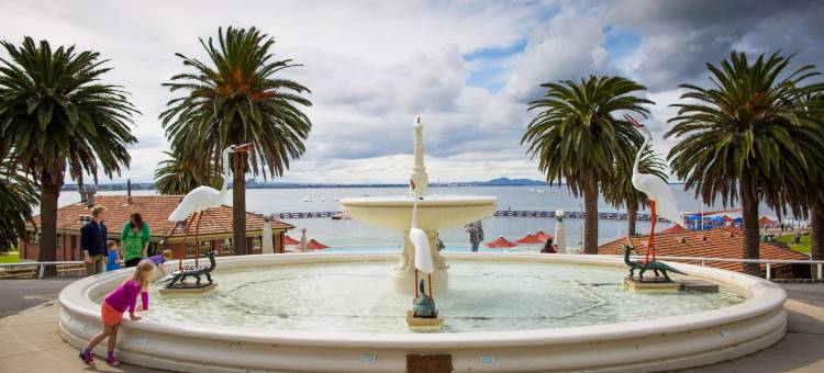 吉朗假日套房酒店(Holiday Inn & Suites Geelong)图片