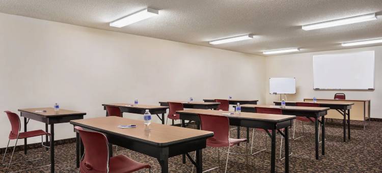 墨里尔Travelodge by Wyndham(Travelodge by Wyndham Morrill)图片