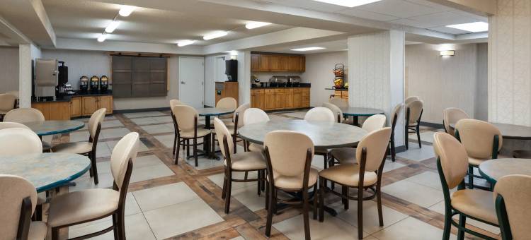 博兹曼戴斯套房酒店(Days Inn & Suites by Wyndham Bozeman)图片