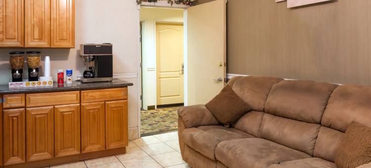 Howard Johnson by Wyndham Bakersfield图片