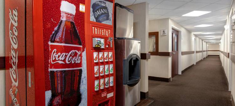 卡尔加里南戴斯酒店(Days Inn by Wyndham Calgary South)图片