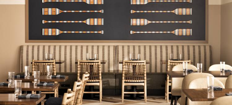 奥什科什万豪海滨酒店及会议中心(Oshkosh Marriott Waterfront Hotel & Convention Center)图片