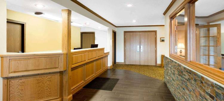 圣伊格纳斯速8酒店(Super 8 by Wyndham St. Ignace)图片