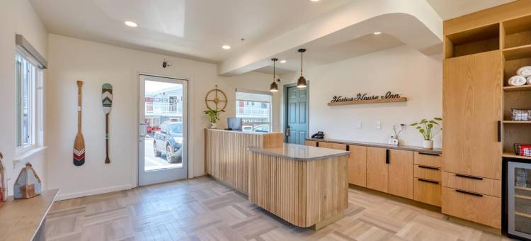 莫罗贝海港屋酒店(Harbor House Inn)图片