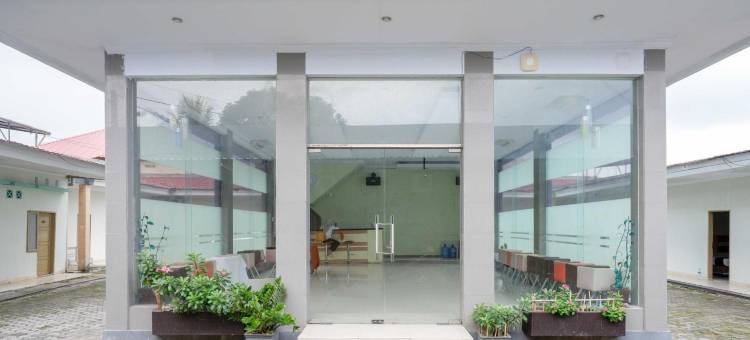 巴里巴里白金城市景观酒店(Urbanview Hotel Platinum Parepare)图片