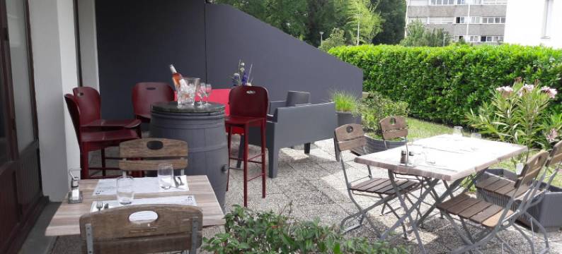 波尔多西部康铂布斯卡特酒店(Campanile Bordeaux Ouest - le Bouscat)图片