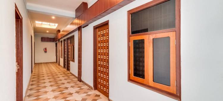 Hotel O the Velvet Chinhat Tiraha图片