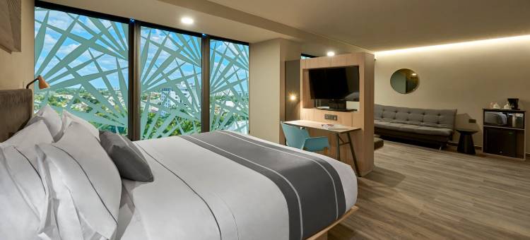 梅尼达万豪城市快捷普拉斯酒店(City Express Plus by Marriott Mérida)图片