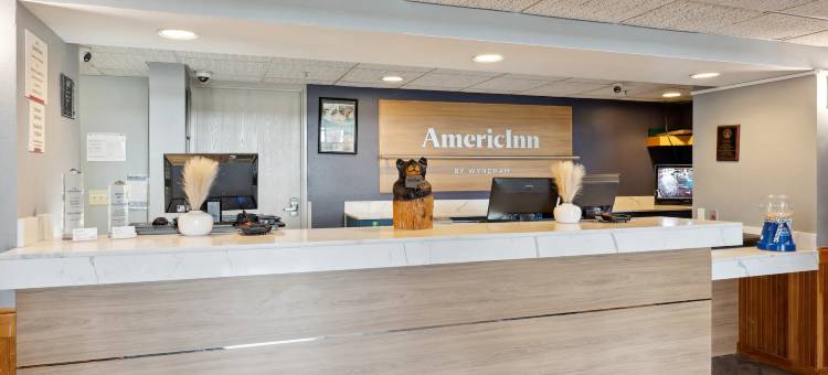 威斯康星戴尔美吟温德姆酒店(AmericInn by Wyndham Wisconsin Dells)图片