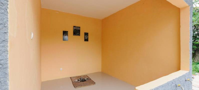 桑斯霍特尔奇班腾德拉马加茂物(Sans Hotel Cibanteng Dramaga Bogor)图片