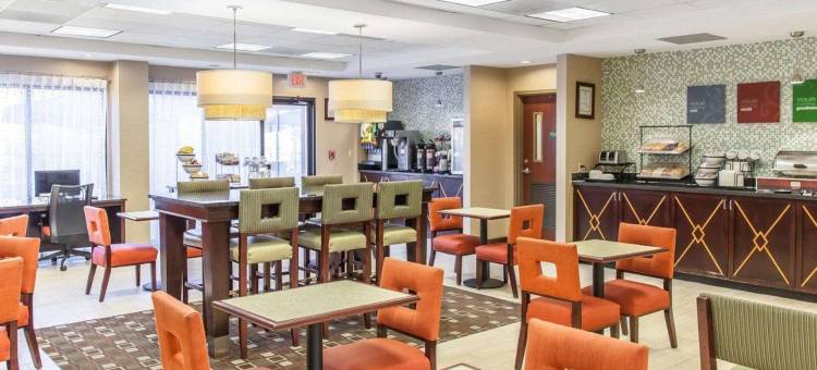 匡蒂科正门北方附近舒适酒店(Comfort Inn Near Quantico Main Gate North)图片