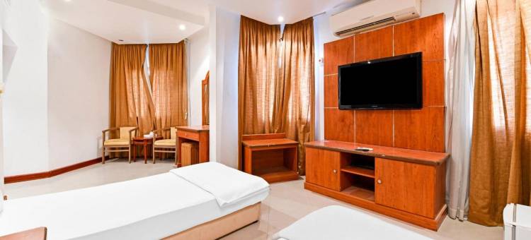 OYO 118雷维拉酒店(OYO 118 Revira Hotel)图片