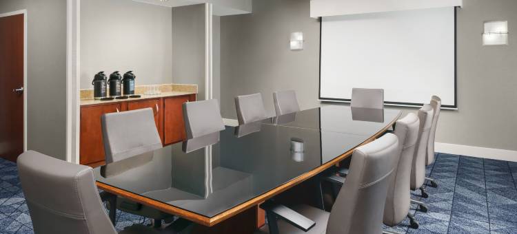 哈特福德顿万怡酒店(Courtyard Hartford Farmington)图片