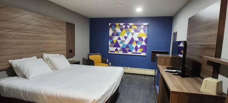 Super 8 by Wyndham Hayward WI图片